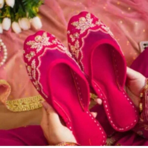 Sayonee Velvet Khussa & Backless Jutti